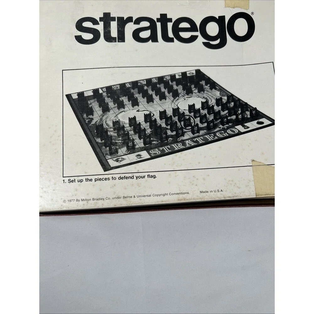 1977 Vintage STRATEGO Board Game Military Milton Bradley COMPLETE